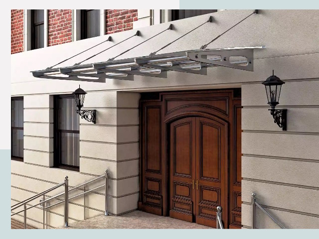 Металлические козырьки от 656 руб. в Томске