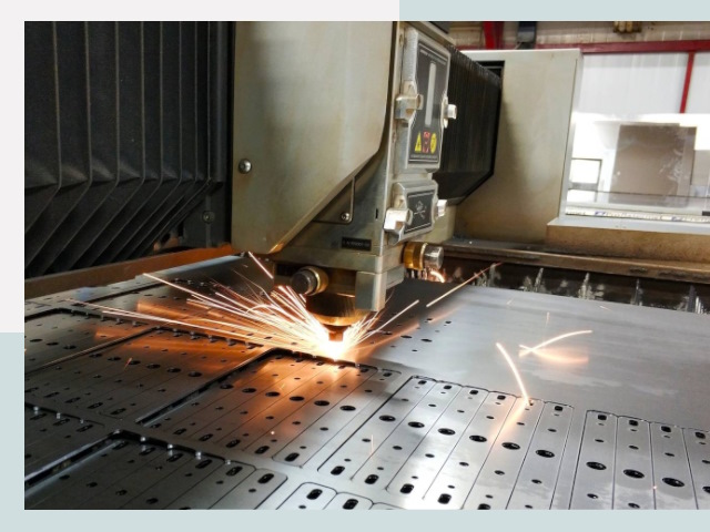 Лазерная резка металла в Томске от 656 руб.